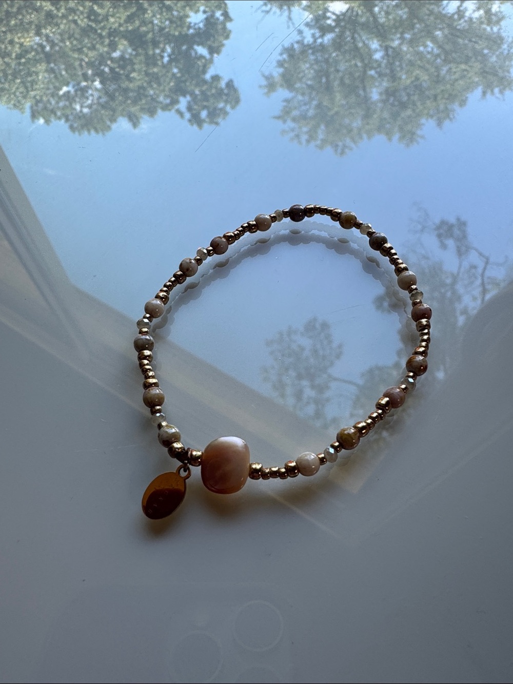 Delicate Pink Pearl & Gold Beaded Stretch Bracelet